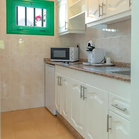 Hyde Park Lane Apartmanhotel
