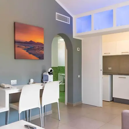 Hyde Park Lane Apartmanhotel 4*