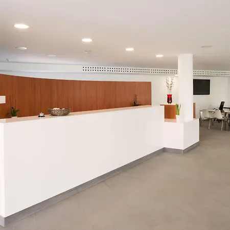 Ξενοδοχείο με διαμερίσματα Hyde Park Lane 4*