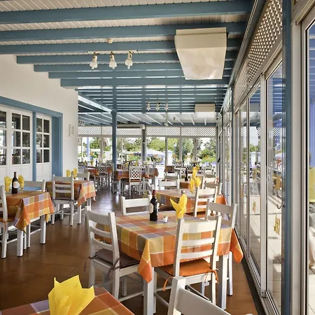 Hyde Park Lane Ξενοδοχείο με διαμερίσματα 4*