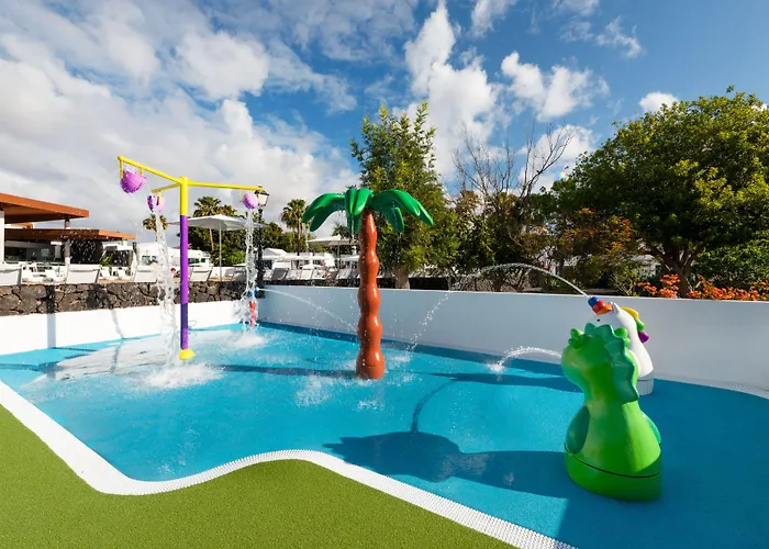 Hyde Park Lane Aparthotel