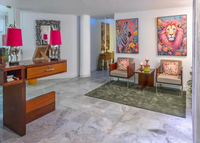 Hyde Park Lane Puerto del Carmen (Lanzarote)