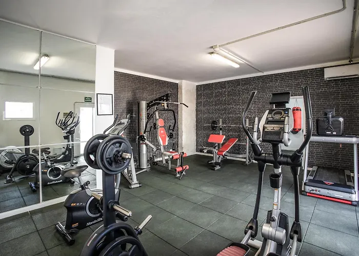 Aparthotel Hyde Park Lane 4*