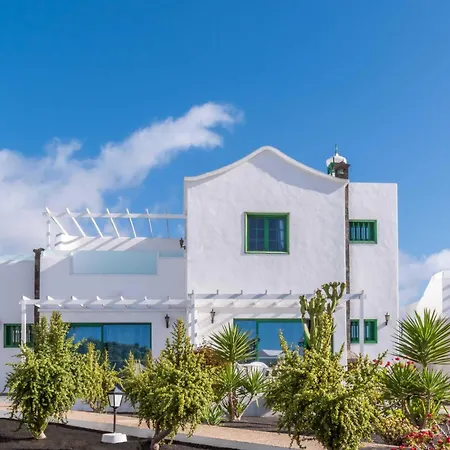 Hyde Park Lane Lägenhetshotell 4*